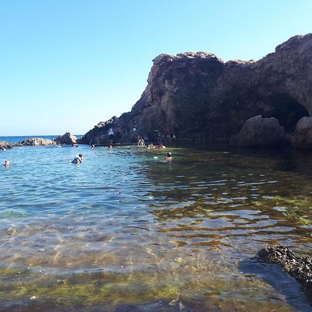 Carousel Apartments Qrendi Bagian luar foto