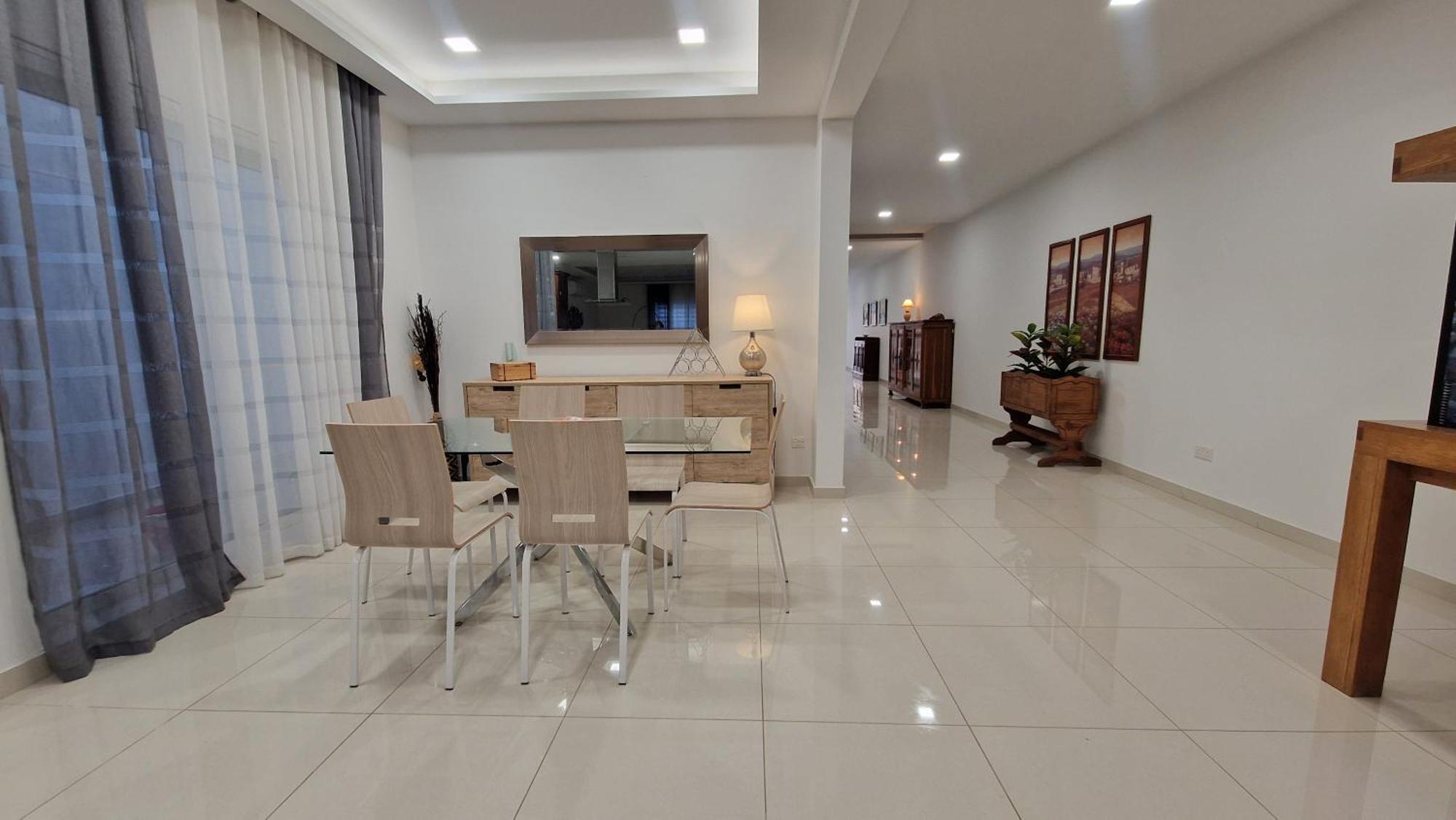 Carousel Apartments Qrendi Bagian luar foto