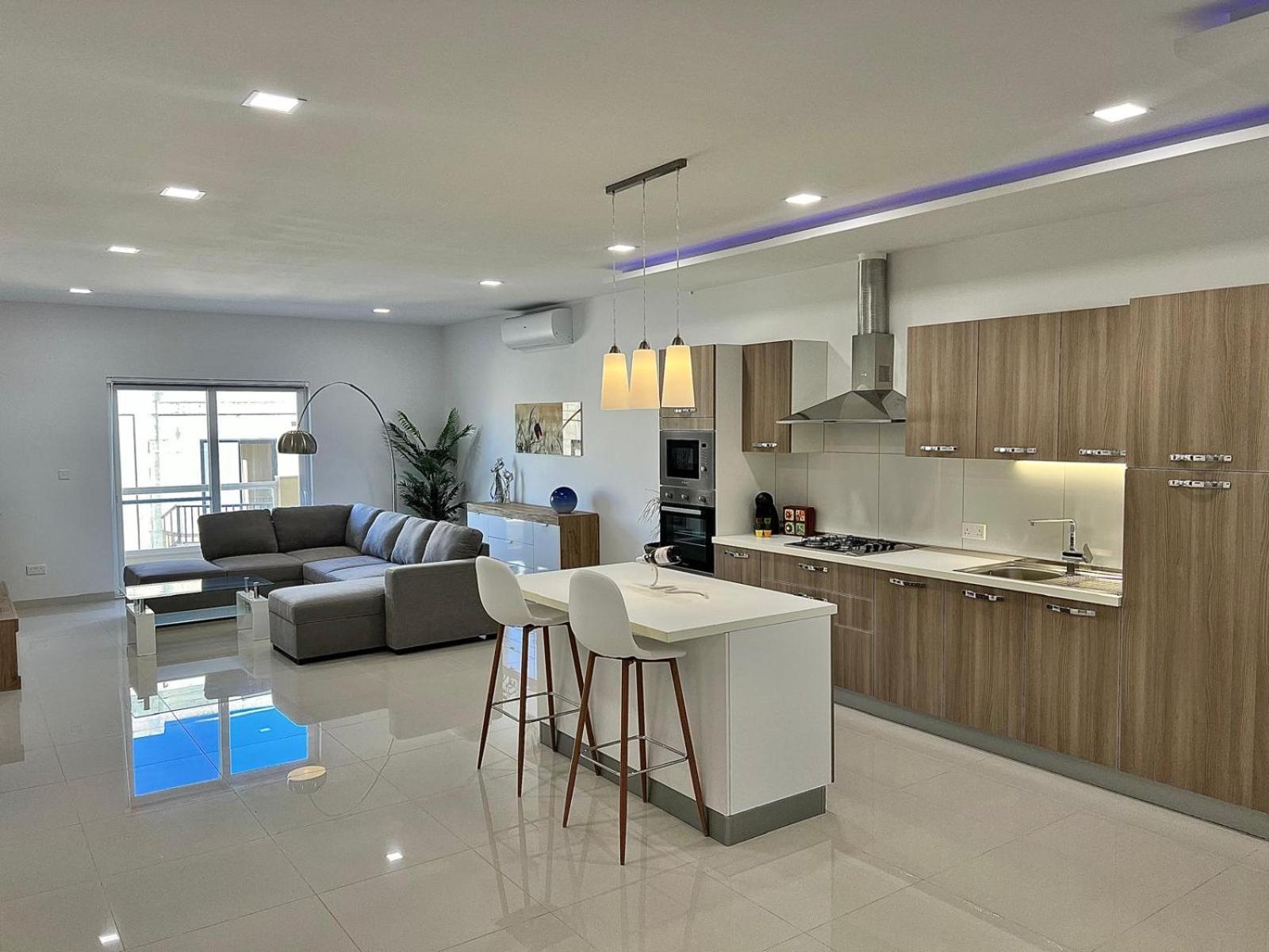 Carousel Apartments Qrendi Bagian luar foto