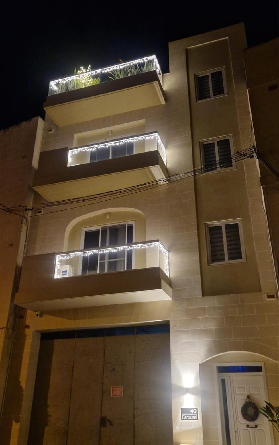 Carousel Apartments Qrendi Bagian luar foto