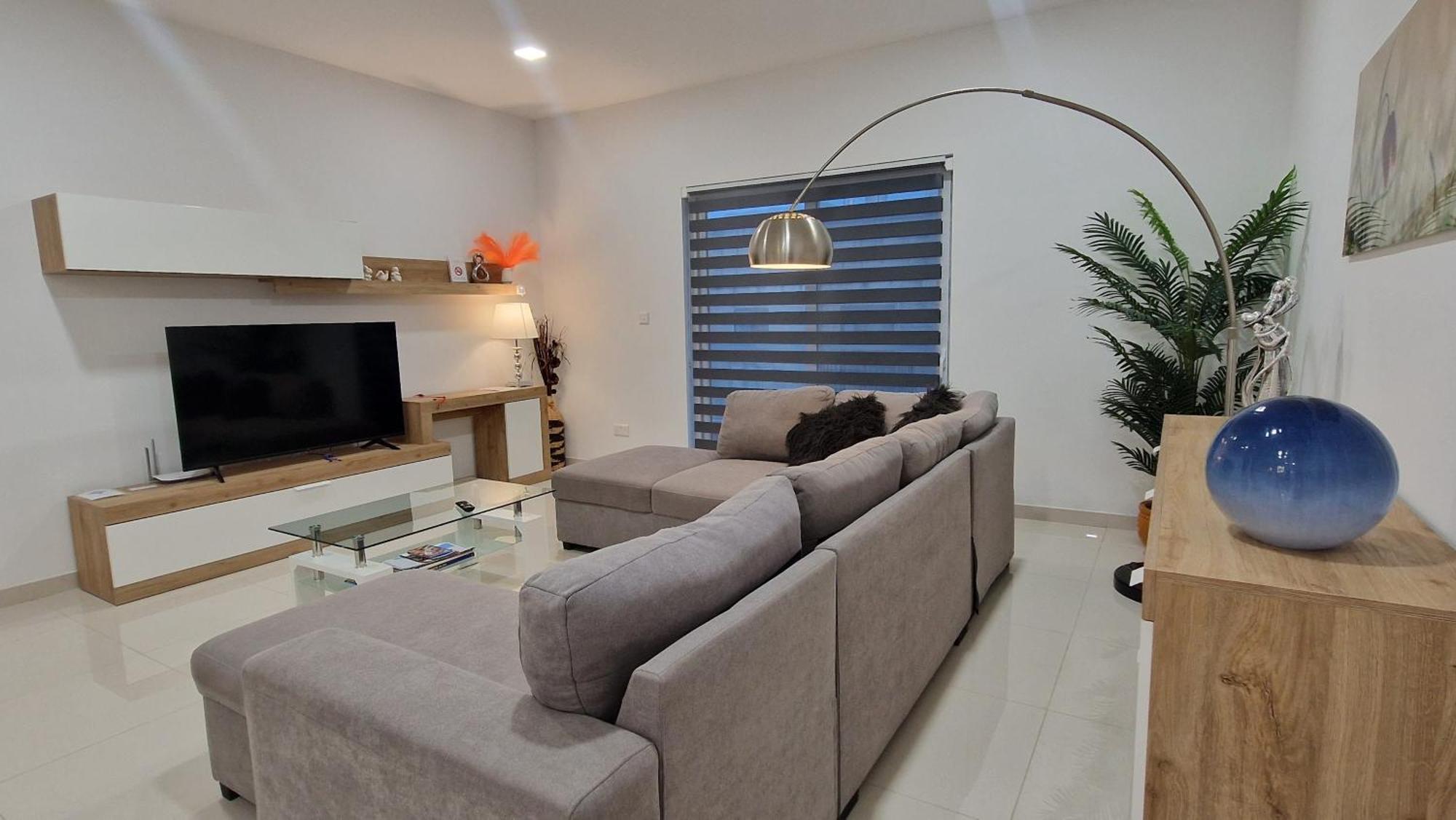Carousel Apartments Qrendi Bagian luar foto